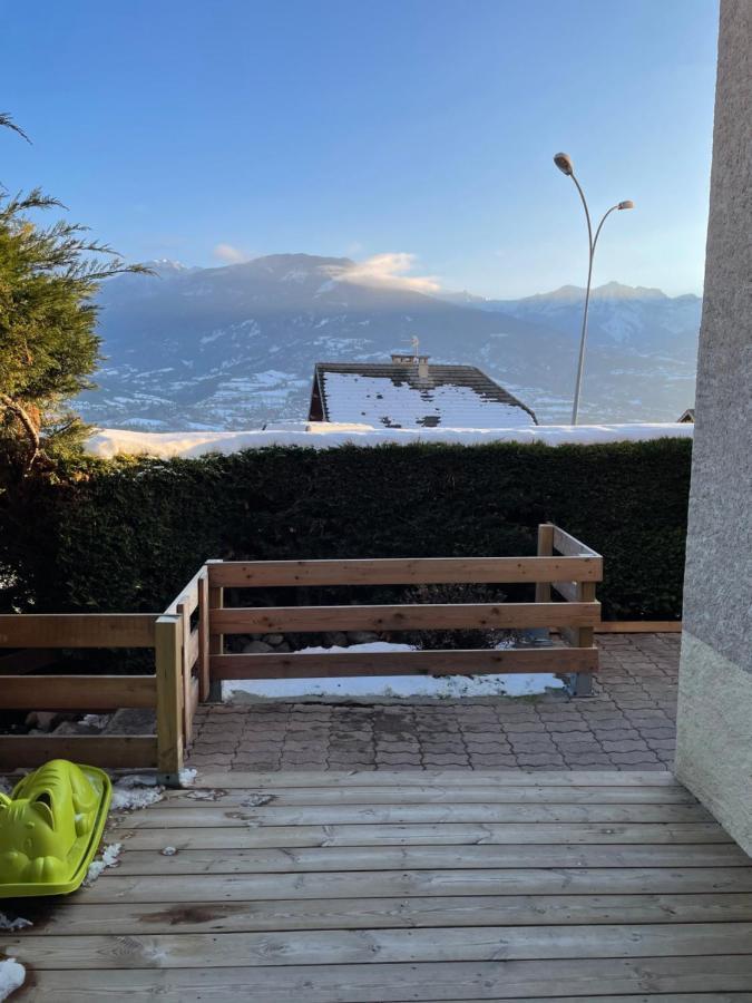Embrun - Appartement 4/6 Personnes Avec Exterieurs المظهر الخارجي الصورة